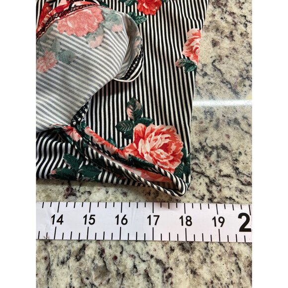 First Love Ruffle Tank Top L Black White Floral Stripe Red Roses Boho Summer Y2K - Picture 5 of 7